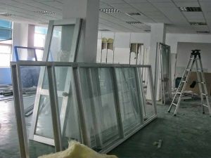 Thu mua kính cường lực củ, kính vụn, kính vỡ tại TPHCM